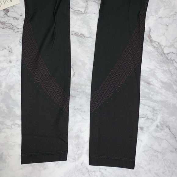 Lululemon Mapped Out High Rise Tight 28” NWT - Picture 6 of 8